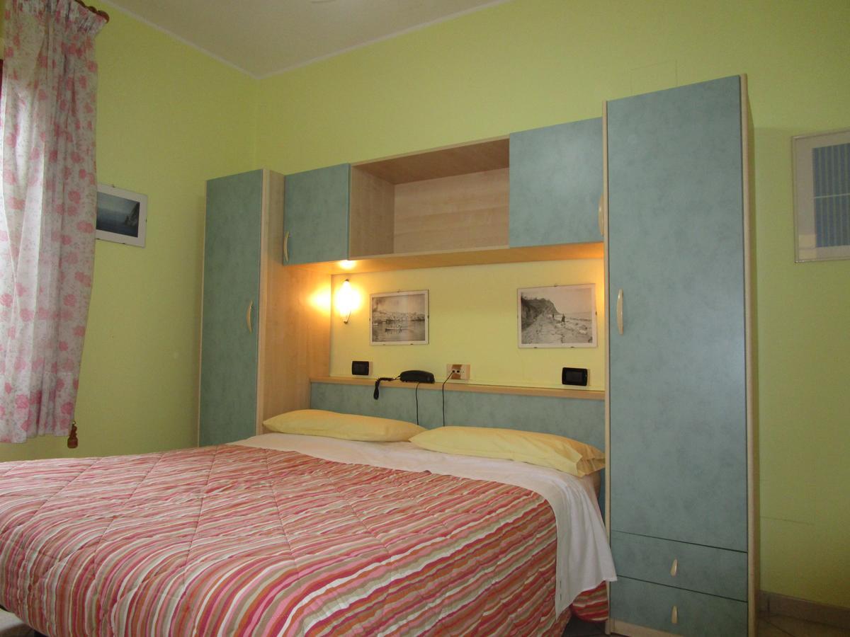 Albergo Primavera Senigallia Eksteriør billede