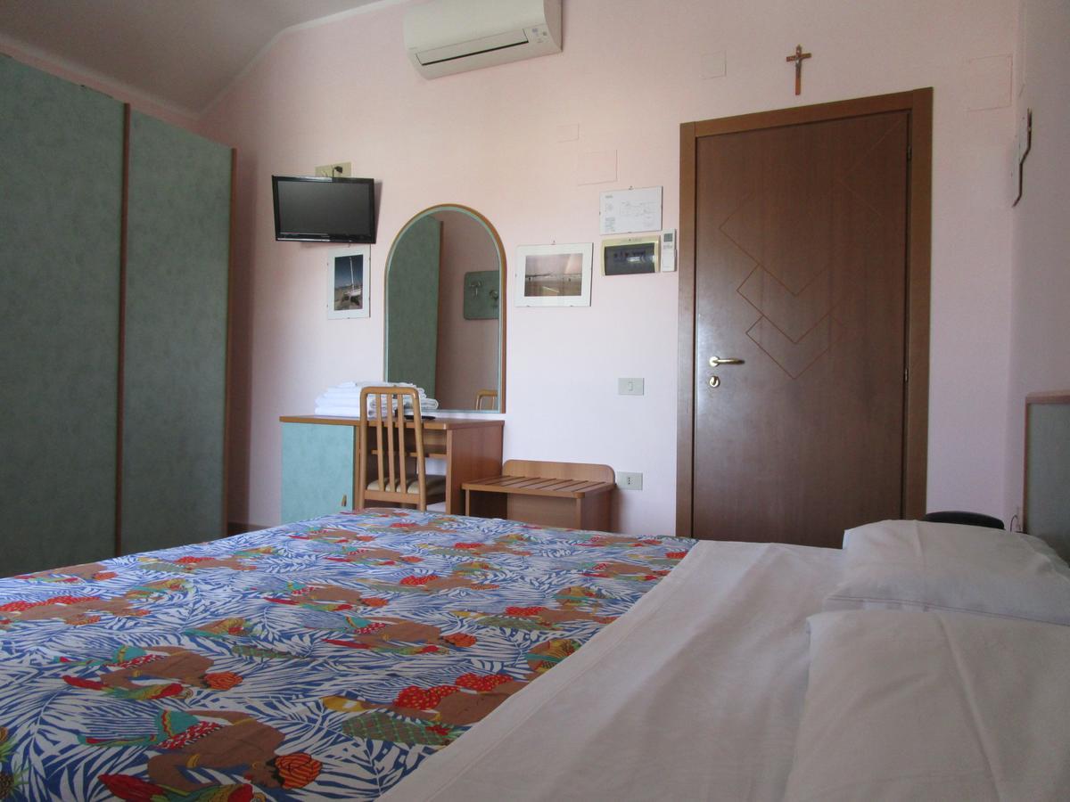Albergo Primavera Senigallia Eksteriør billede