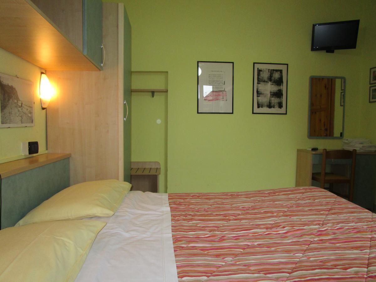 Albergo Primavera Senigallia Eksteriør billede